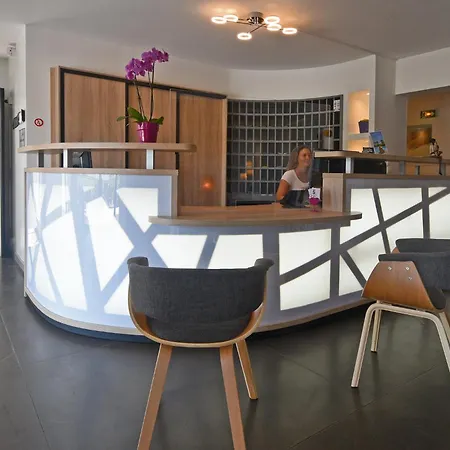 Golfe & Porto-vecchio Otel 3*