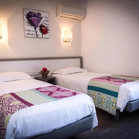 Hotel Golfe & Porto-vecchio Porto-Vecchio (Corsica)